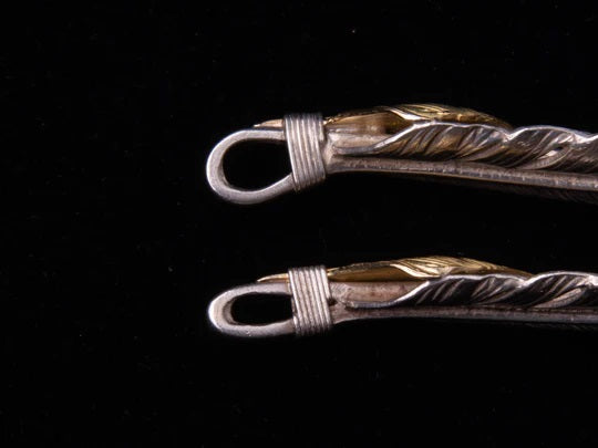 goro's comparison pendant hole 3