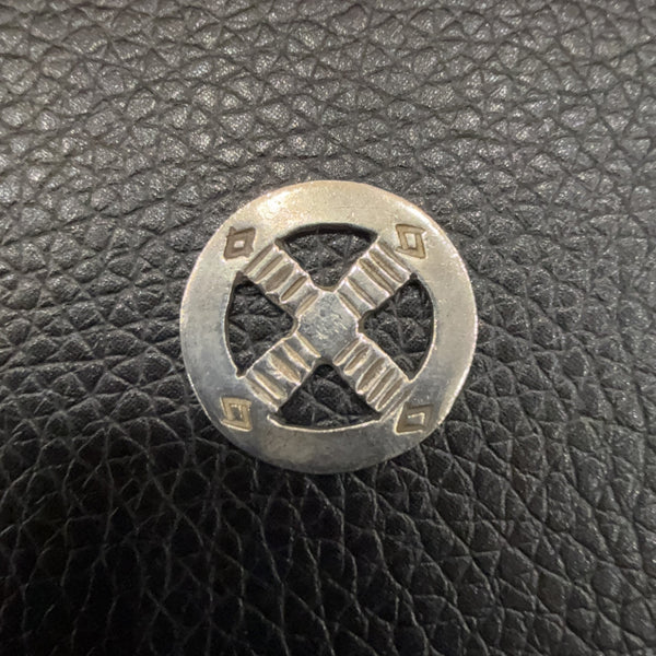 goro's | Silver Wheel