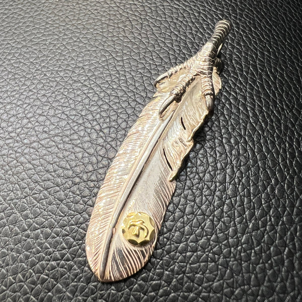 goro's | Feather with Silver Claw (Left) (XL) / Brand New