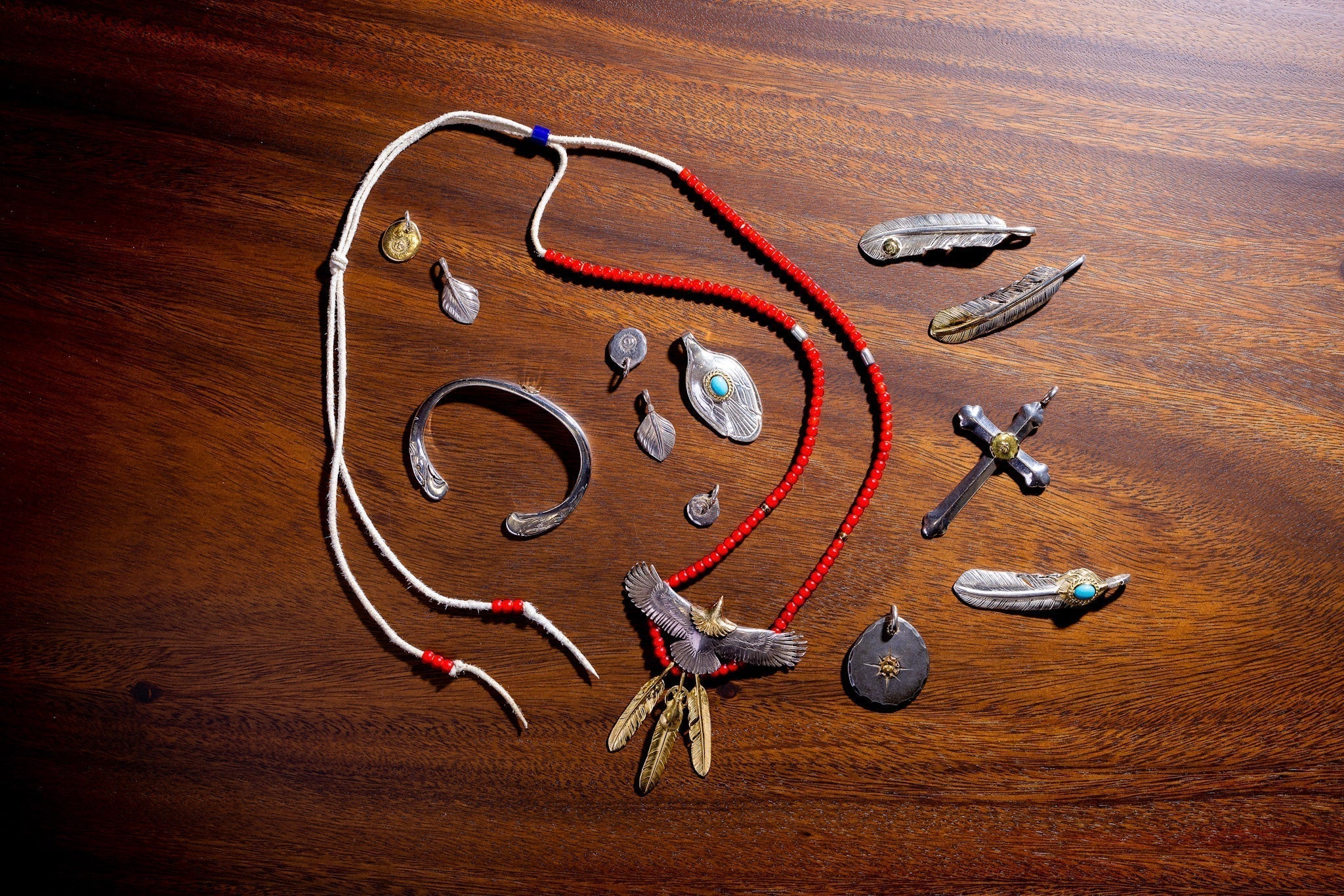 goro's | Authentic Goros Feather & Necklace | DELTAone