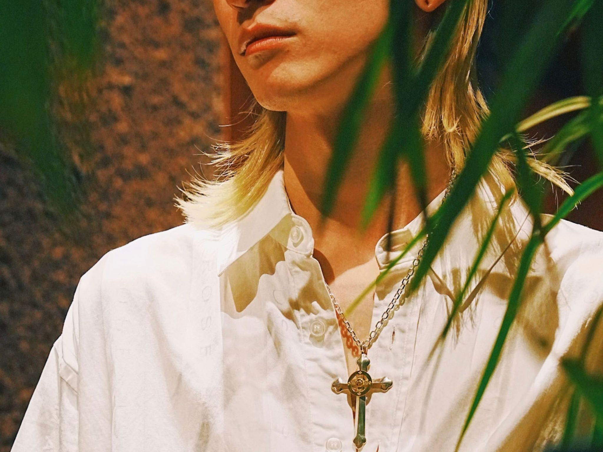 goro's | What is goro's Cross Pendant? | DELTAone International