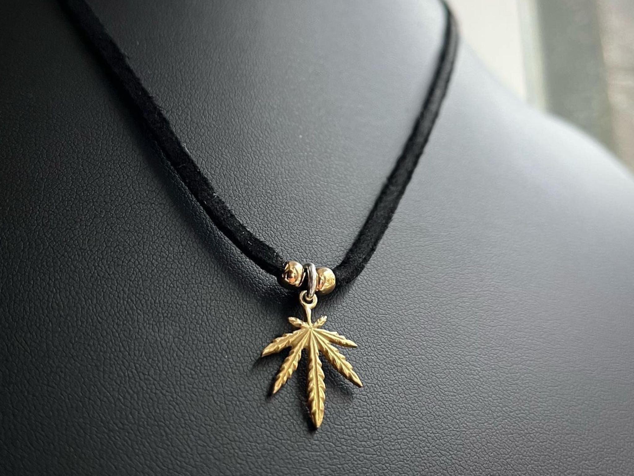 goro'sレプリカネックレス goro'sレプリカネックレス ゴローズ スーパーコピー アクセサリーN級品