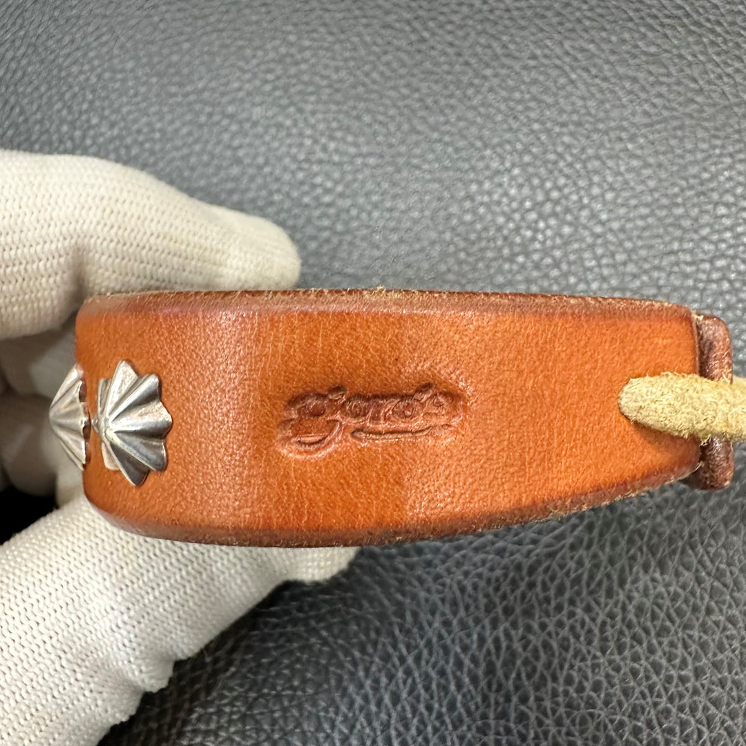 goro's | Leather Bracelet with GC24 Concho (Saddle) – goro's