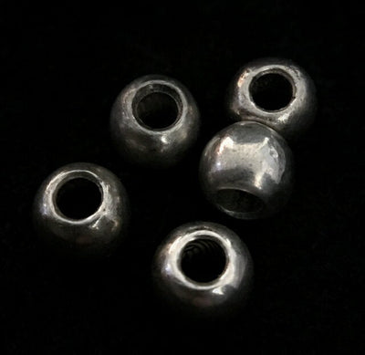 goros DELTAone International Silver Beads M X0018 1