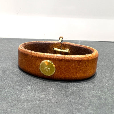goros DELTAone International Leather Bracelet with K18 Gold Saddle 60805h 1