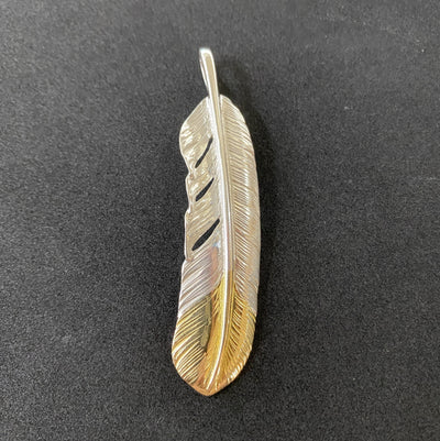 goros DELTAone International Gold Tip Feather Right XL 68336 1