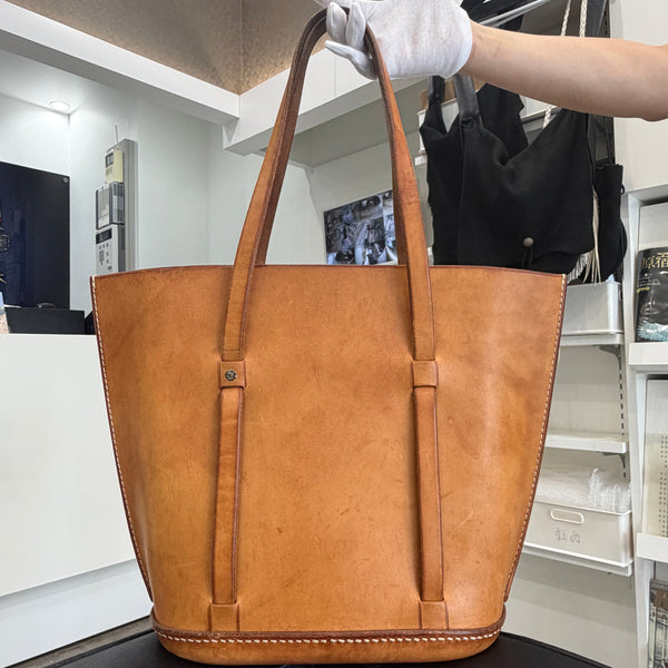 goro's | Tote Bag (Saddle)
