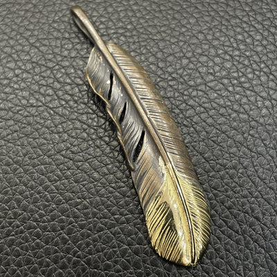 goros DELTAone International Gold Tip Feather Right XL 61485a 1