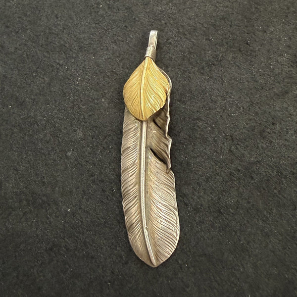 goro's | Gold Top Feather (Left) (XL) / Old Design