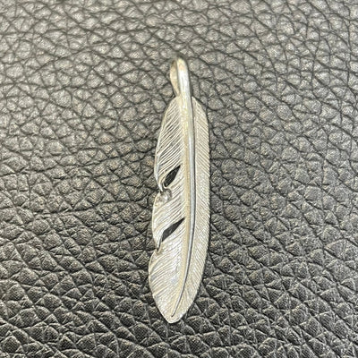 goros DELTAone International Silver Feather Right S 62140a 1