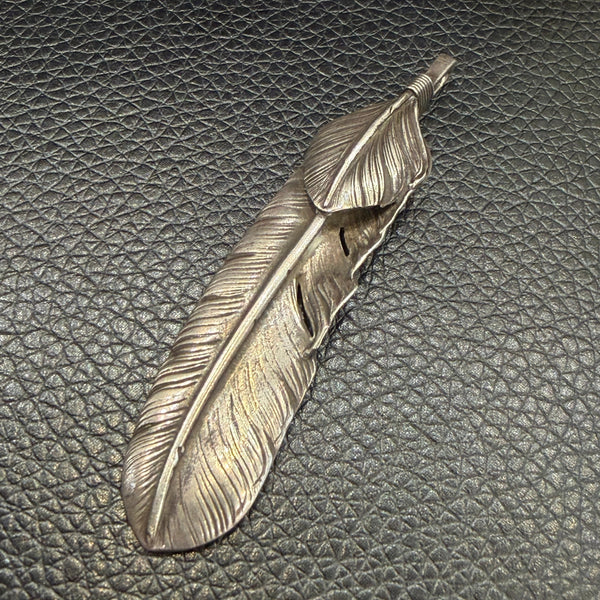 goro's | Silver Top Feather (Left) (XL) / Old Design