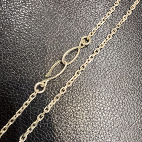 goro's | Small Cornered Chain with Hook / Old Design / Rare / Refund not guaranteed