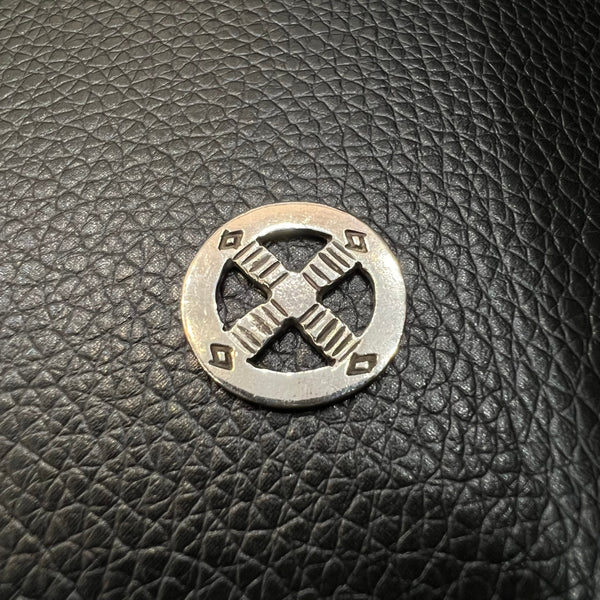 goro's | Silver Wheel