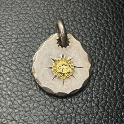 goros DELTAone International Metal Pendant S 71456a 1