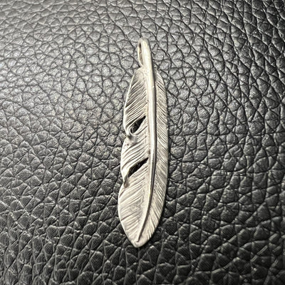 goros DELTAone International Silver Feather Right S 68383a 1