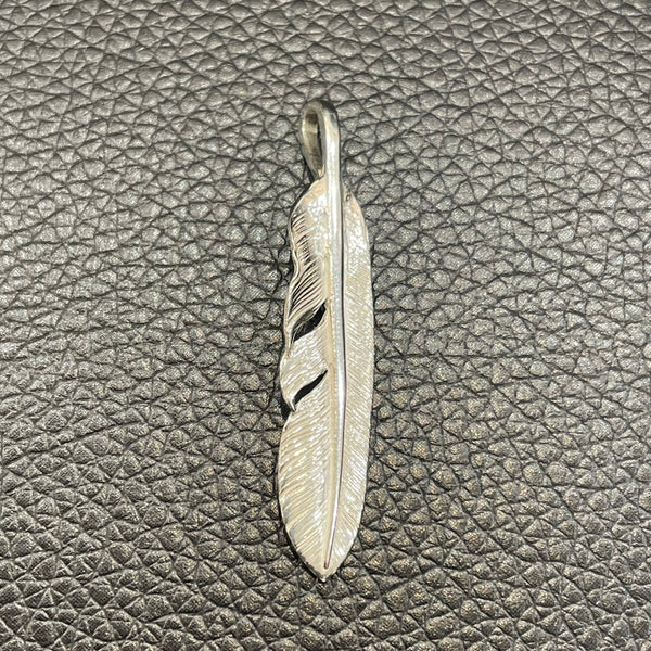 goro's | Silver Feather (Right) (L) / Brand New