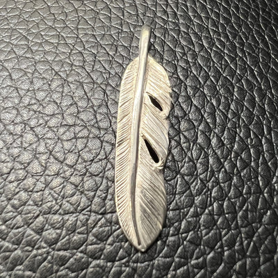 goros DELTAone International Silver Feather Left S 69663a 1