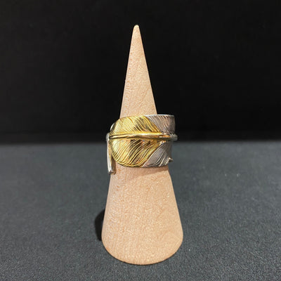 goros DELTAone International Gold Tip Feather Ring Size 11 61597 1