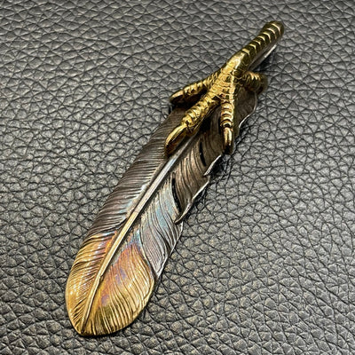 goros DELTAone International Gold Tip Feather with Gold ClawLeft XL S00280 1