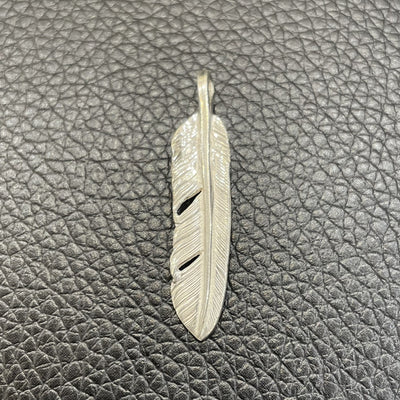 goros DELTAone International Silver Feather Right M 69929a 1
