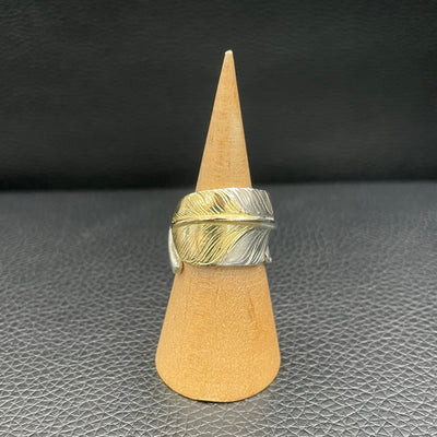 goros DELTAone International goros Gold Tip Feather Ring Size 15 59180a 1